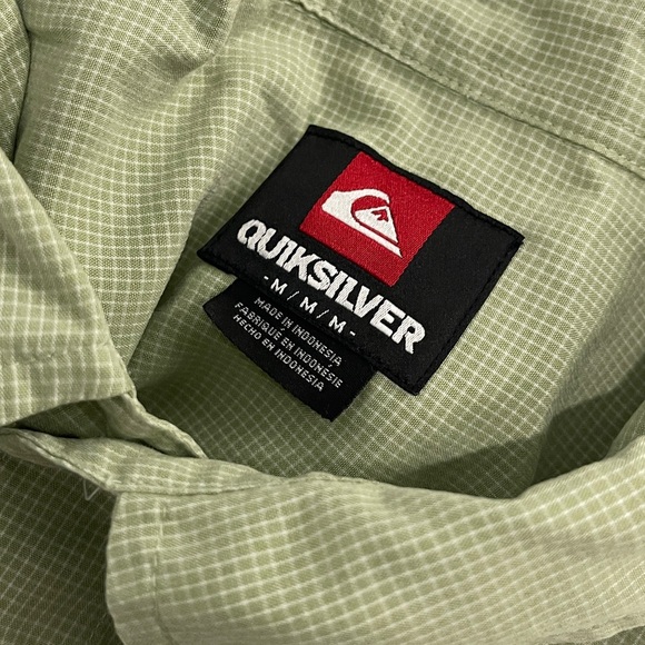 Quiksilver Green Checkered Button Up Dress Shirt - Size Medium - Picture 3 of 3